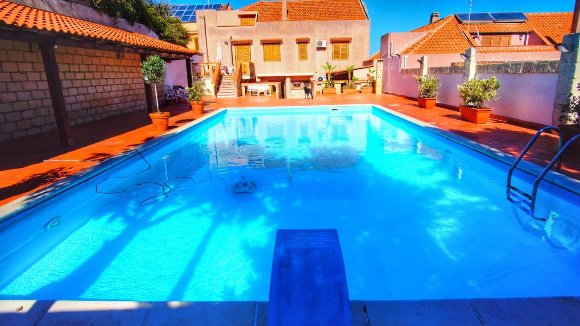 Aloha Village - Bed&pet Holiday home Messina